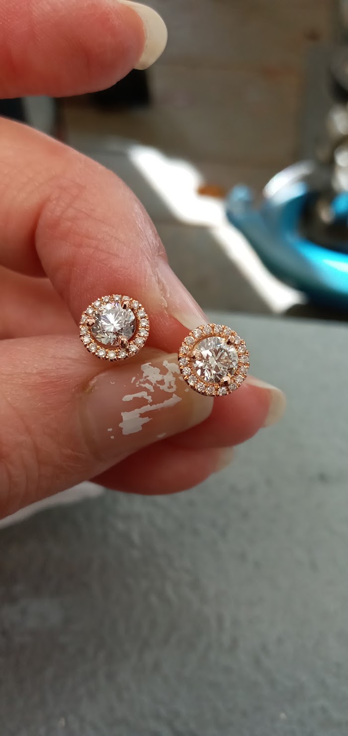 Sarmiento Jewelry